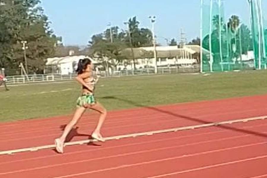 Jade De León subcampeona entrerriana de atletismo en pista
