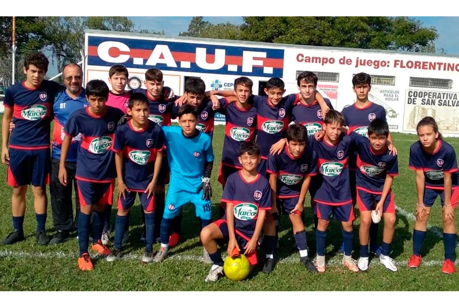 Unión recibió a Sportivo Villa Clara por el fútbol infanto juvenil